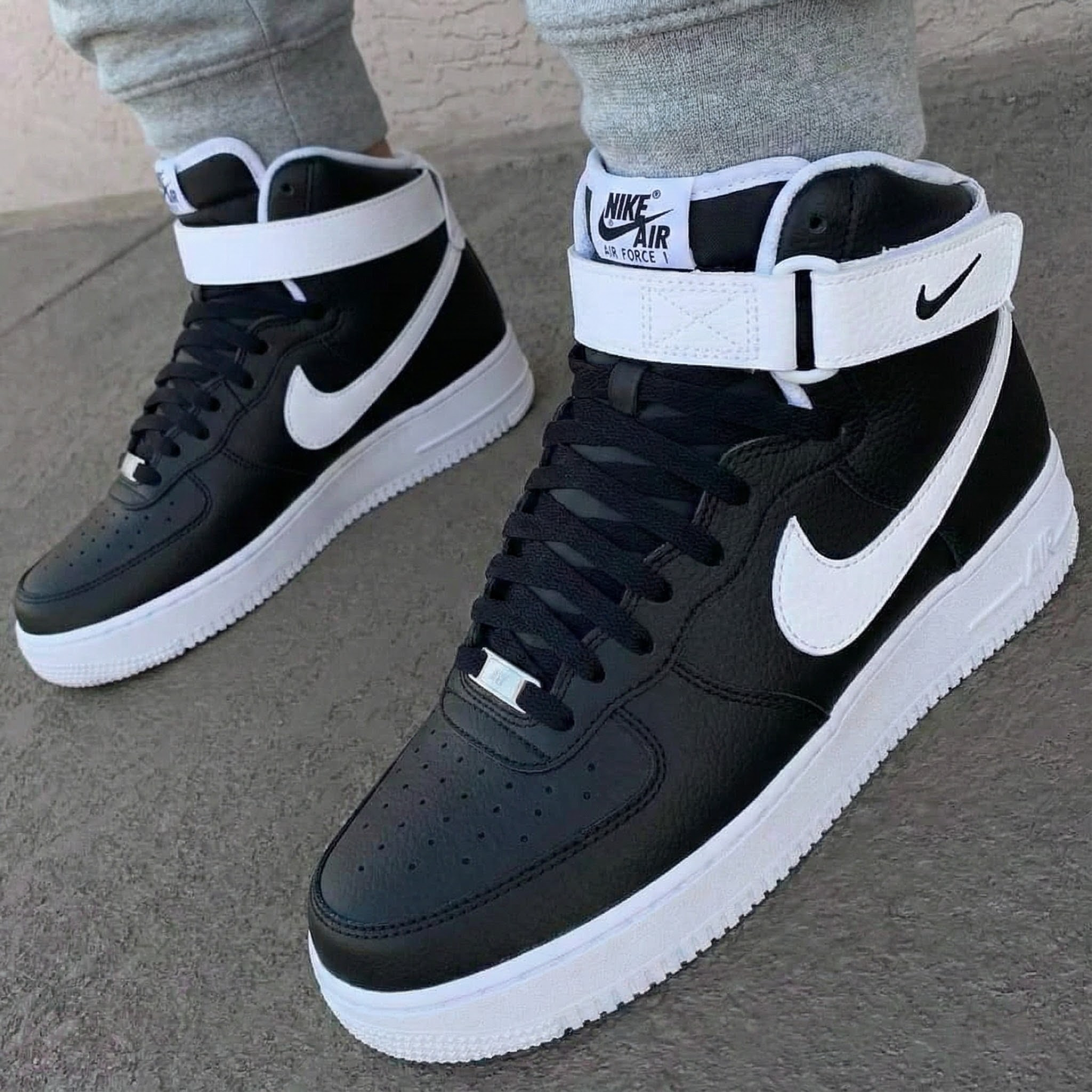 Custom AF 1s Shoes Timeless Monochrome Black and White