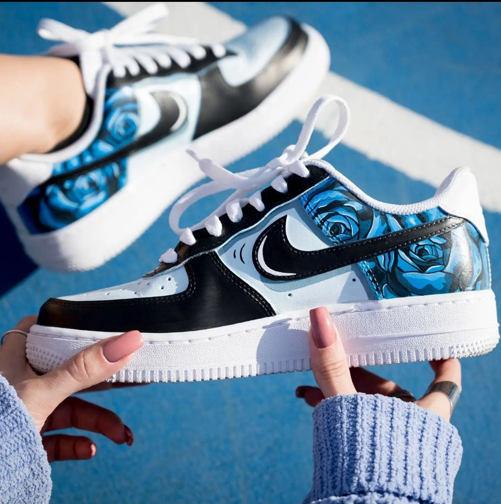 Custom Air Force 1 Black With Blue Roses