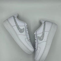 Custom Air Force 1 White With Rhinestones And Heart Patterns
