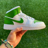 Custom Nike Air Jordan 1 Minecraft