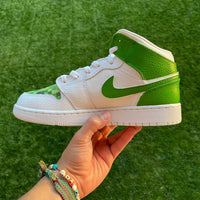 Custom Nike Air Jordan 1 Minecraft