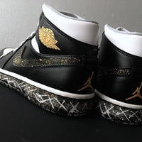 Custom Air Jordan 1 Mid All Black