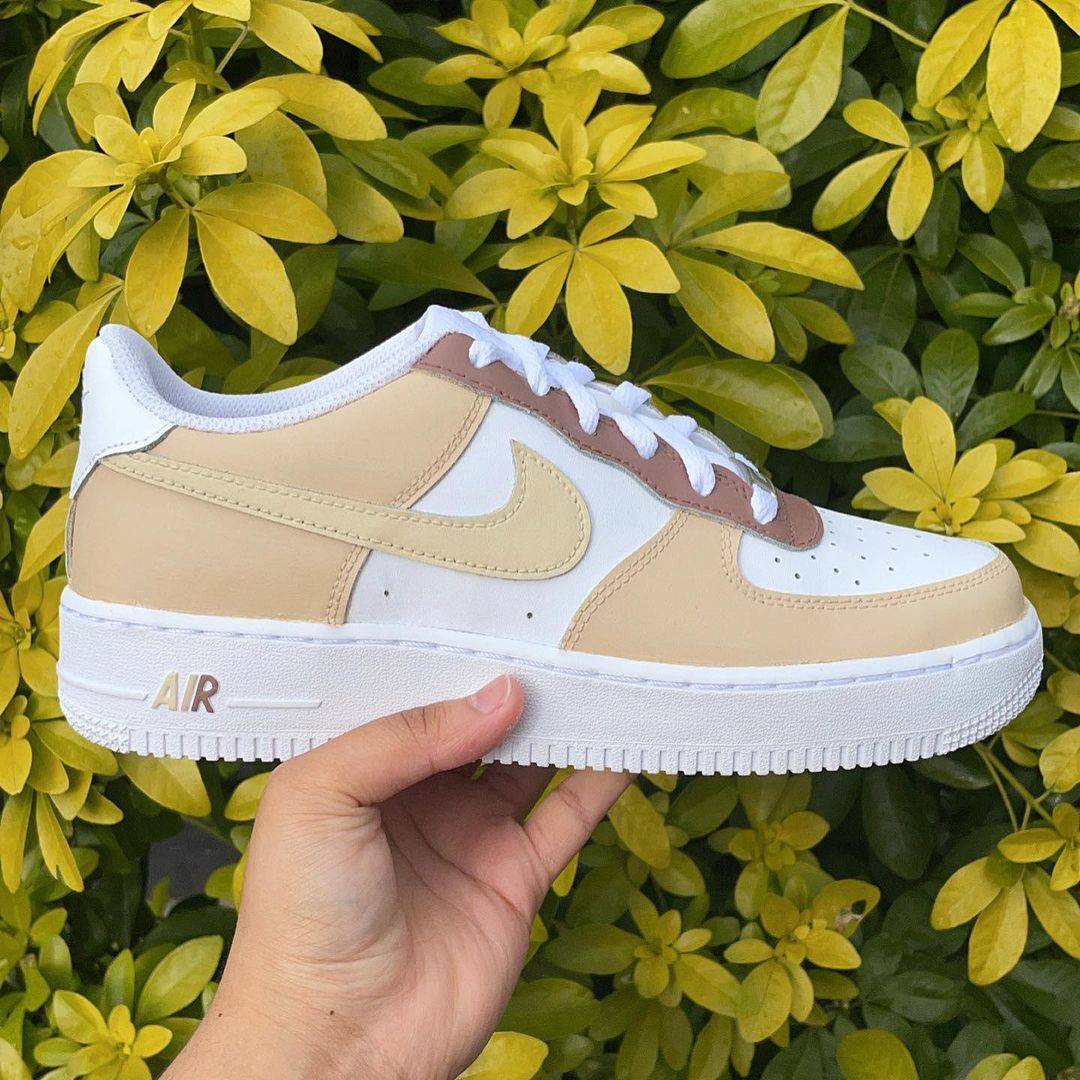 Triple Light Beige Air Force 1