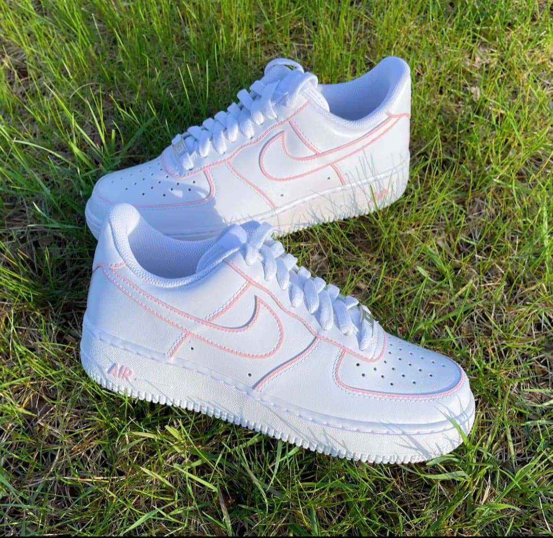 nike air force 1 pink outline