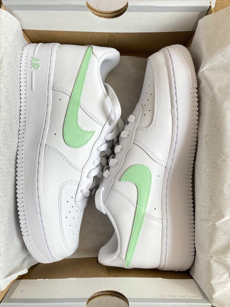 Custom Air Force 1 mintgreen Swoosh
