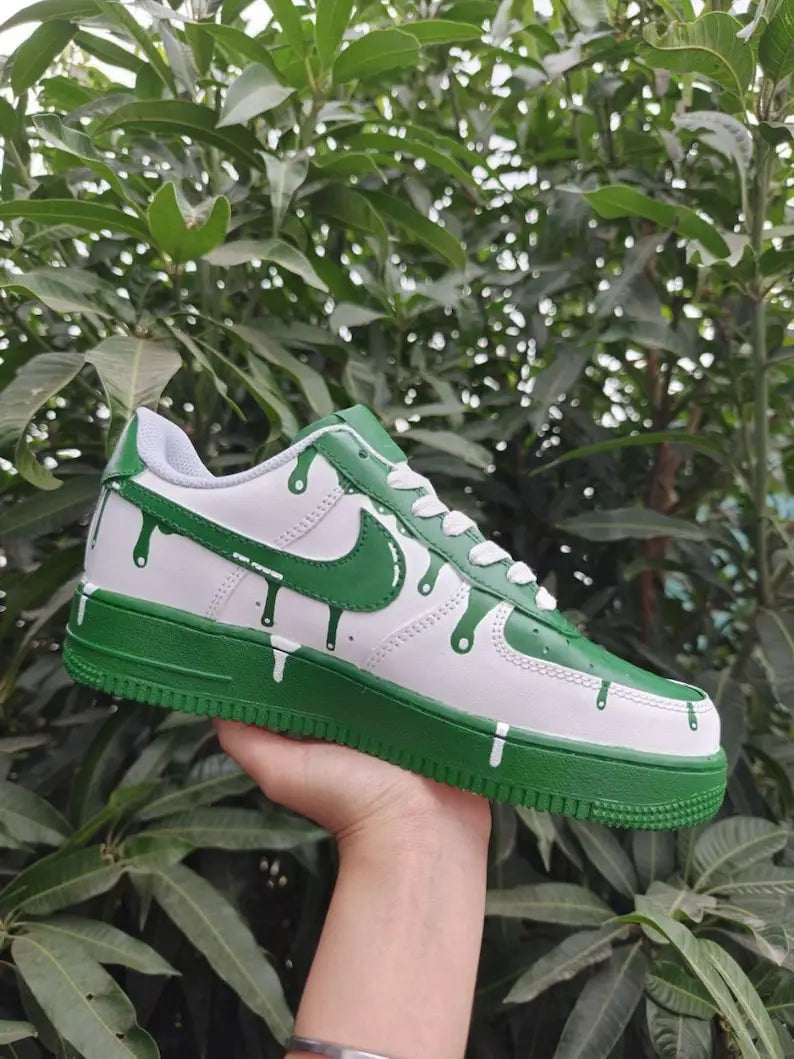 Hand Painted Green White Dripping Paint Design Custom Air Force 1 Custom Sneakers Unisex Trendy Streetwear Casual Skate Shoes