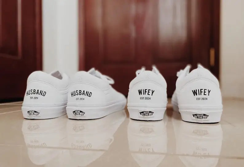 Personalized Wedding Custom Sneakers Custom Name & Wedding Date Printed Bride Groom Couple White Wedding Footwear Pearl Decor Bridal Custom Air Force 1 Comfortable Wedding Shoes