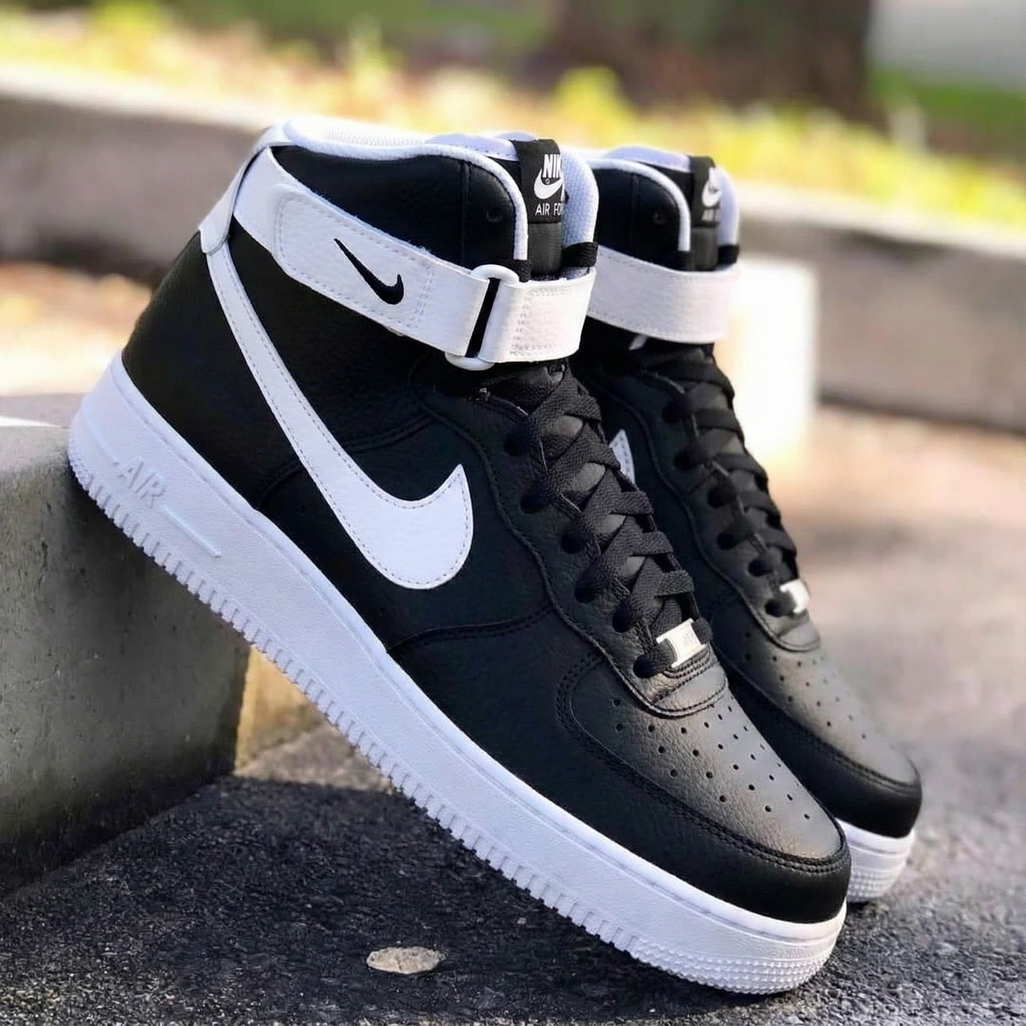 Custom AF 1s Shoes Timeless Monochrome Black and White