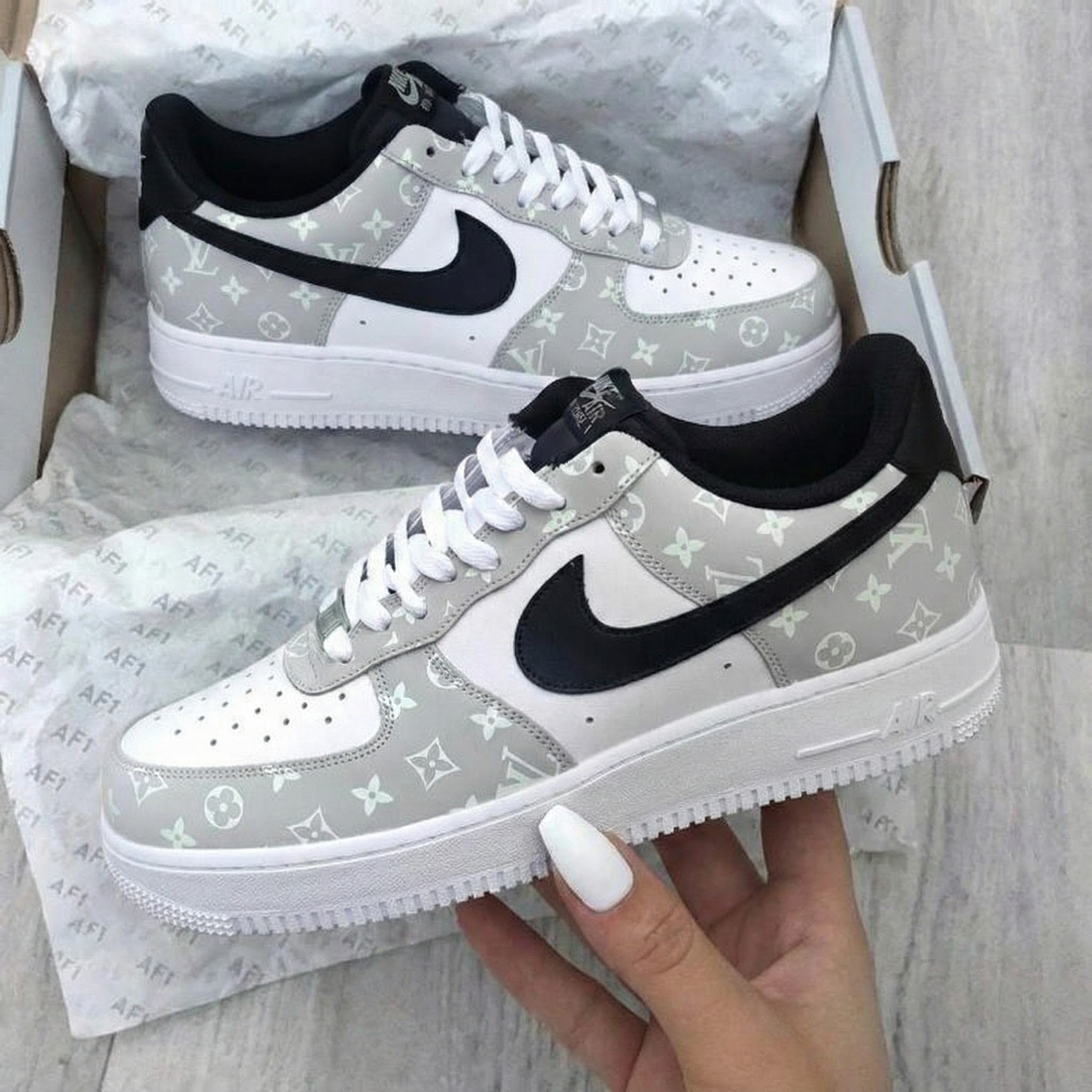 Custom AF 1s Shoes Understated Luxurious LV Pattern Black Grey