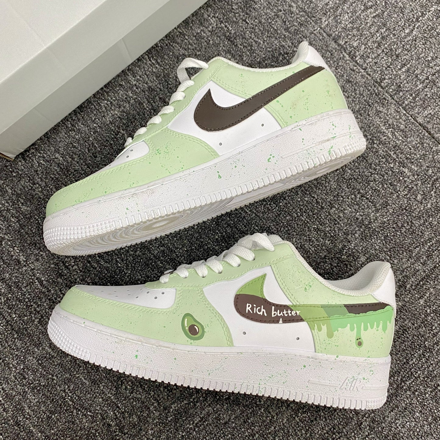Custom Air Force 1 Light Green And White With Avocado And Paint - Drip Patterns