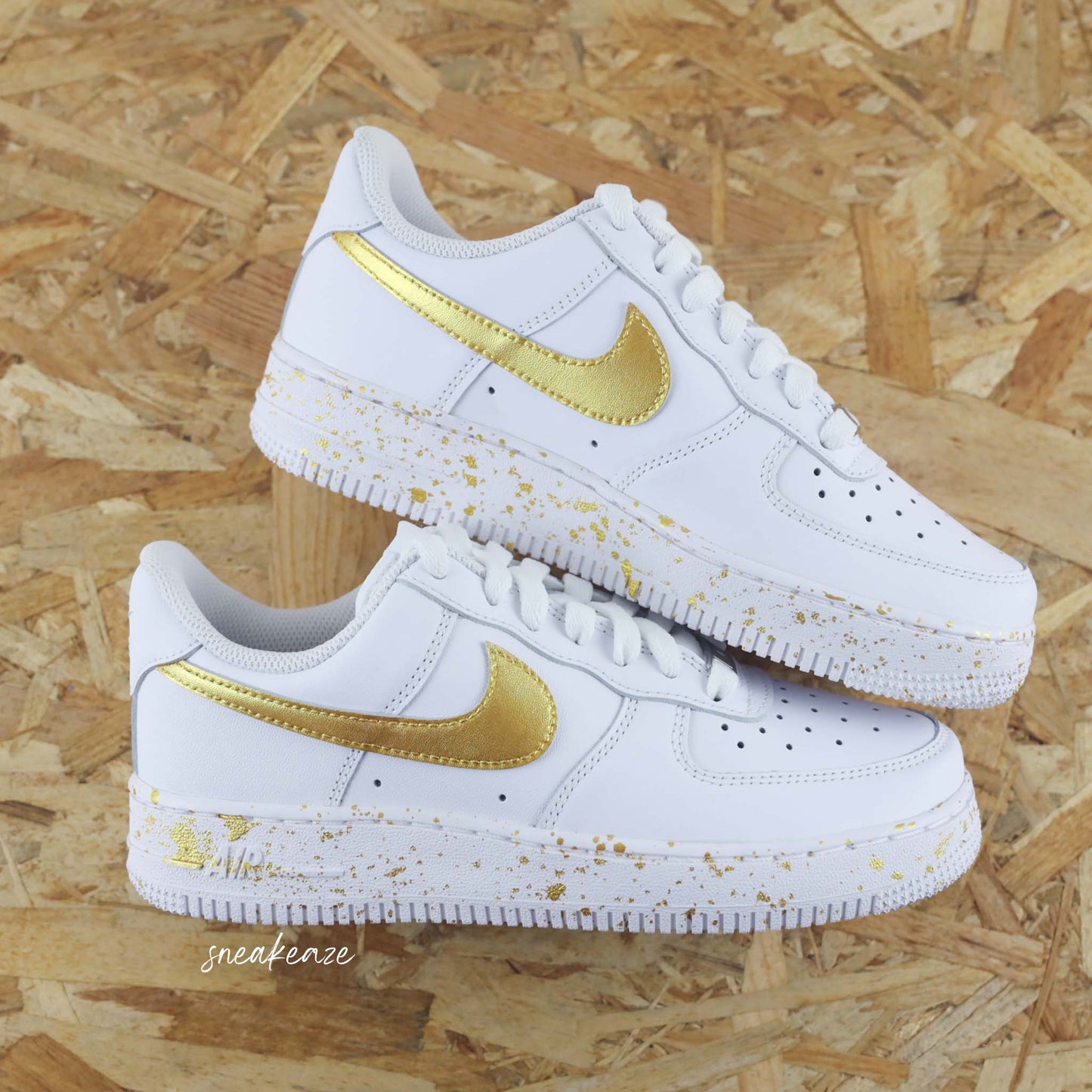 Custom Air Force 1 White Gold Swoosh Gold Splatter