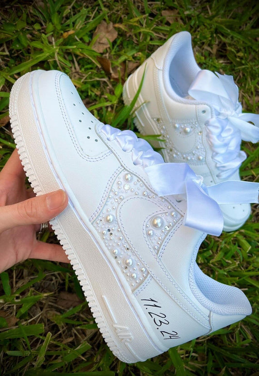 Custom Air Force 1 White With Pearls And Ribbons