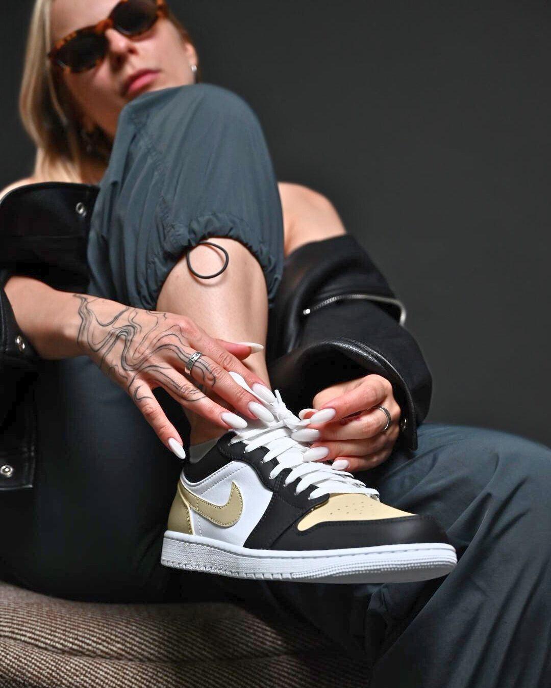 Custom Air Jordan 1 Black White And Gold