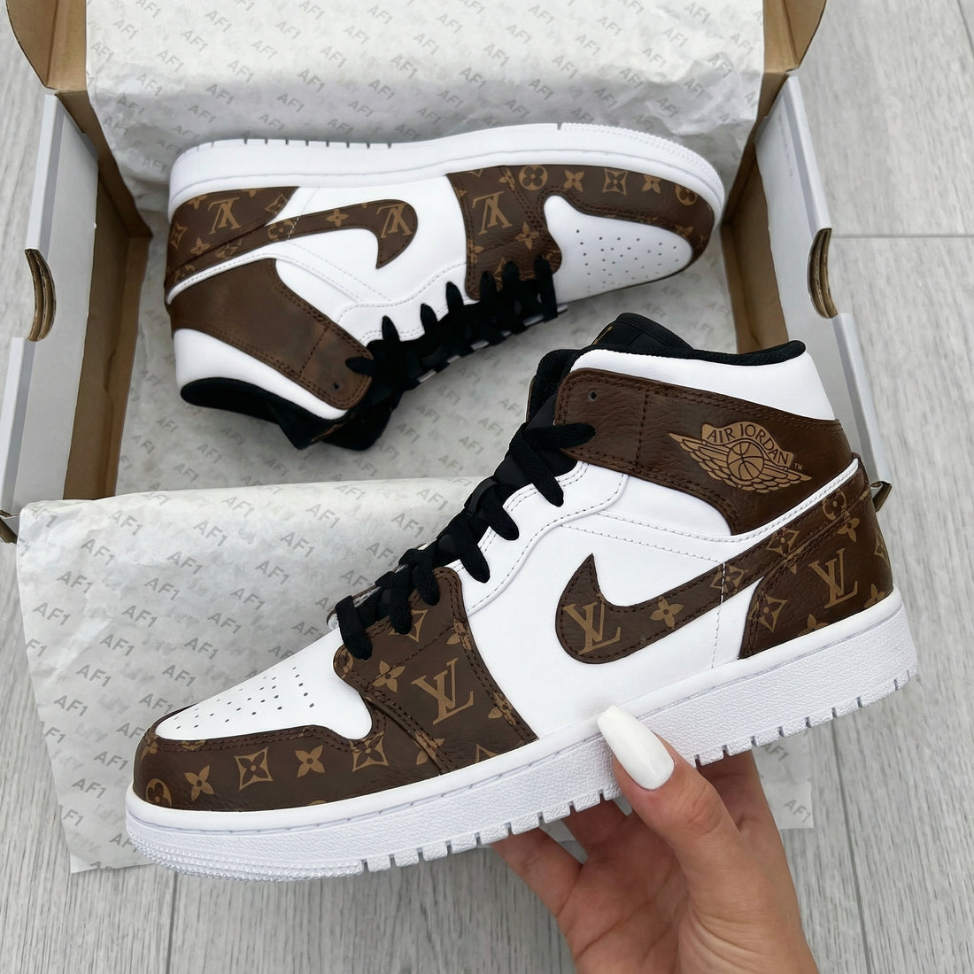 Custom AJ 1s Shoes LV Logo Brown Black