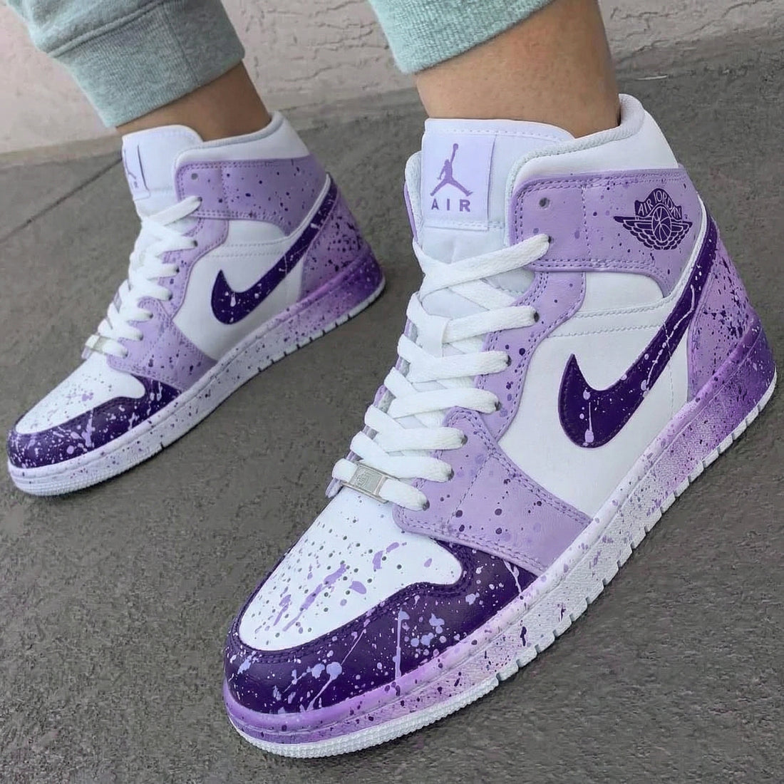 Custom AJ 1s Shoes Splatter Design White and Lilac