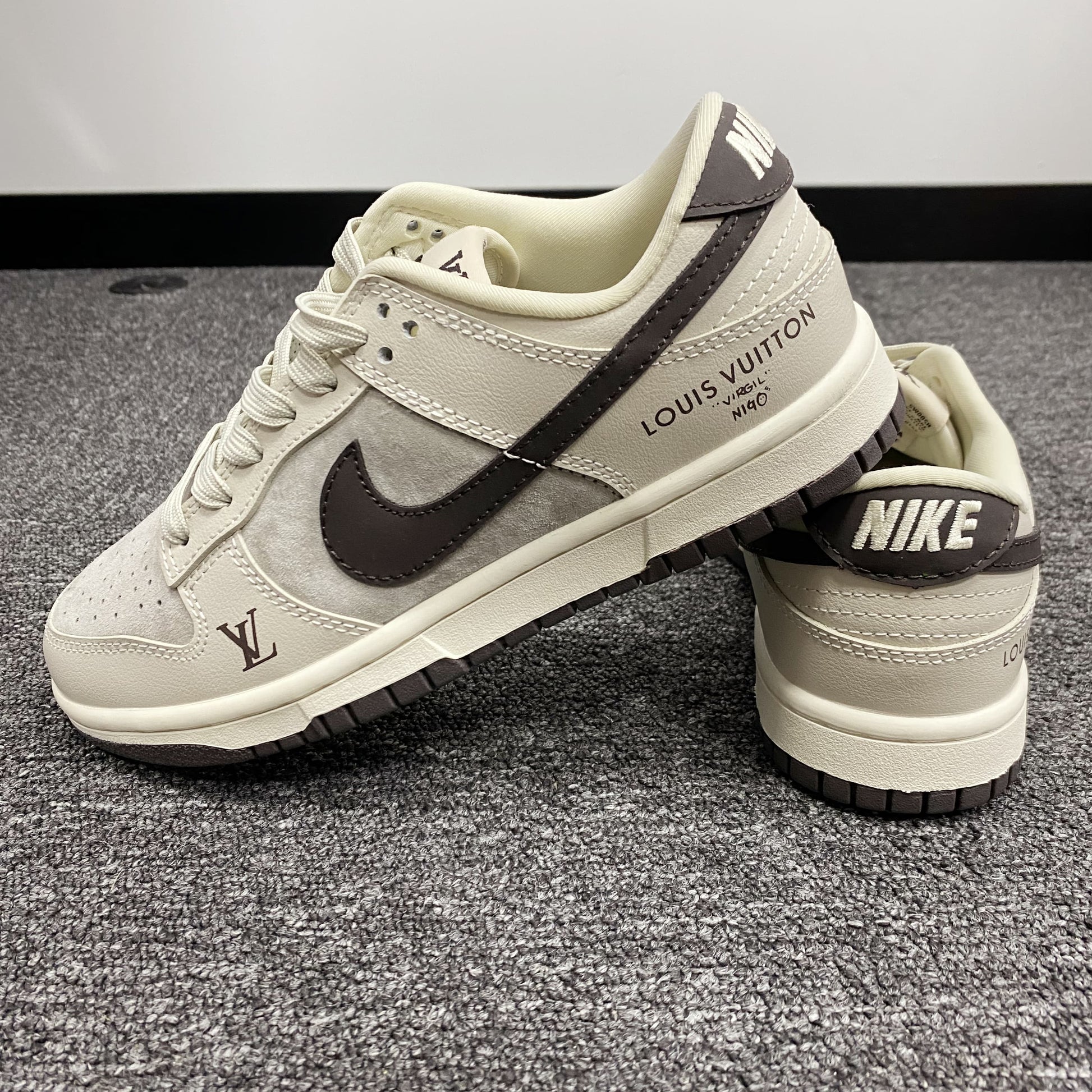 Custom Dunk Cream Khaki LV Logo