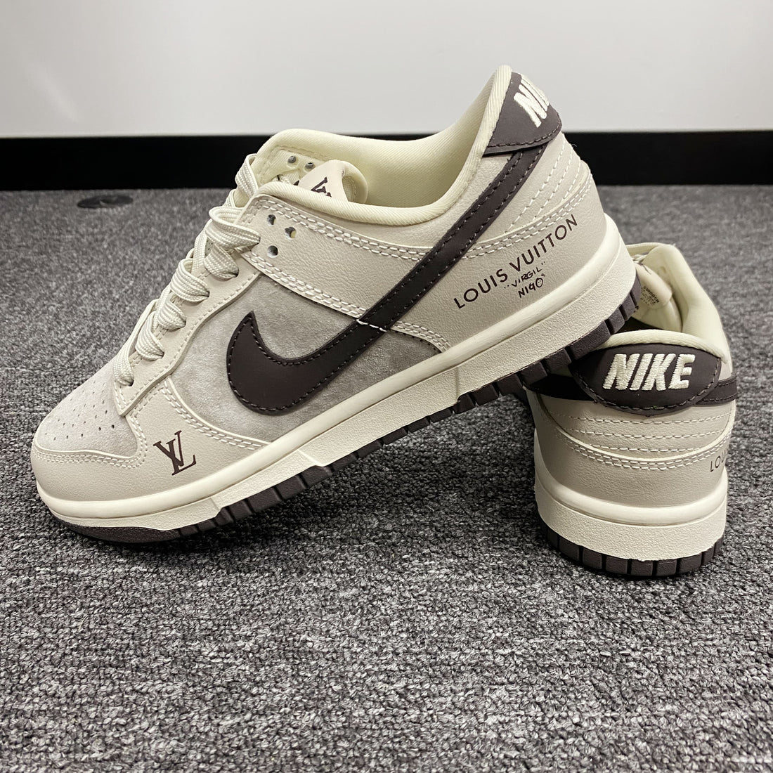 Custom Dunk Cream Khaki LV Logo
