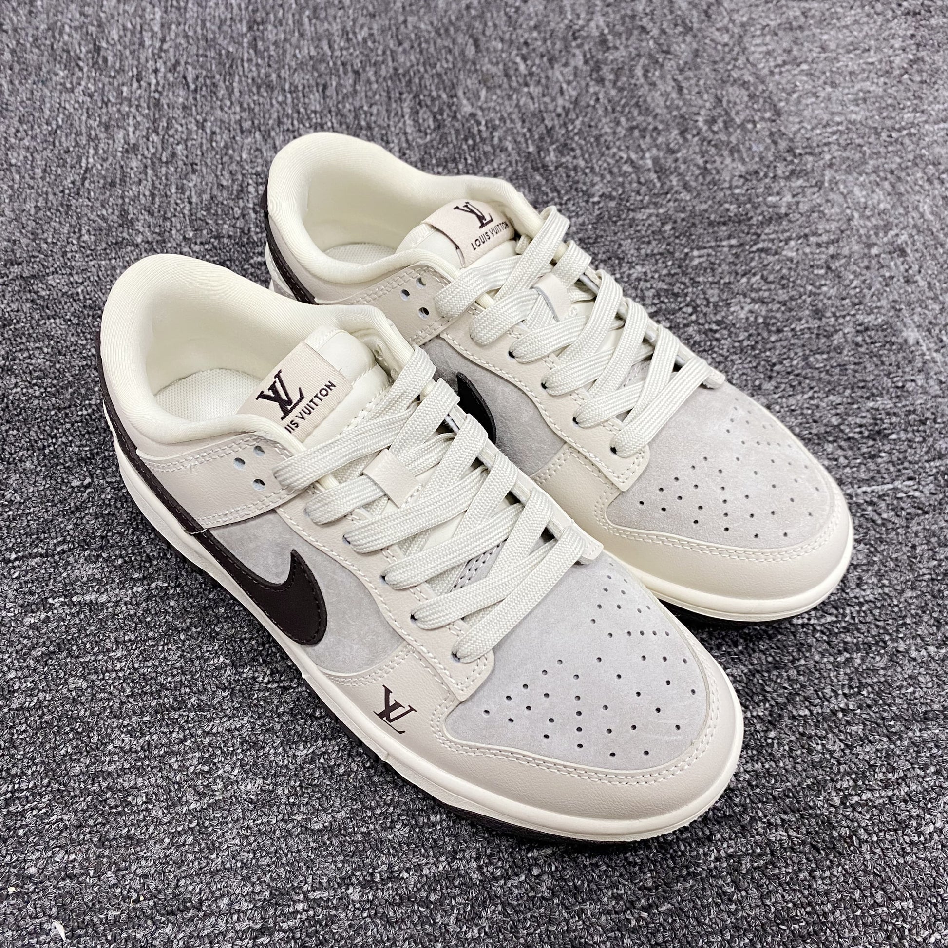 Custom Dunk Cream Khaki LV Logo