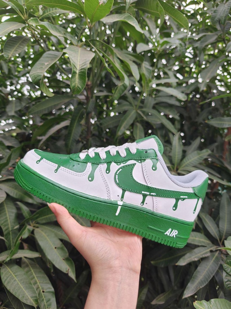 Unique Green Drip Hand-Painted White Custom Air Force 1 Custom Sneakers Unisex Casual Streetwear Fashion Comfortable Daily Shoes
