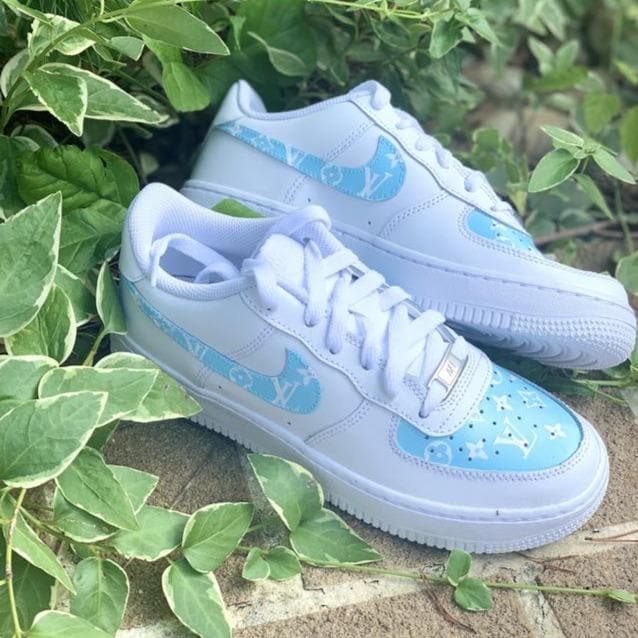 Custom Air Force 1 Baby Blue Louis