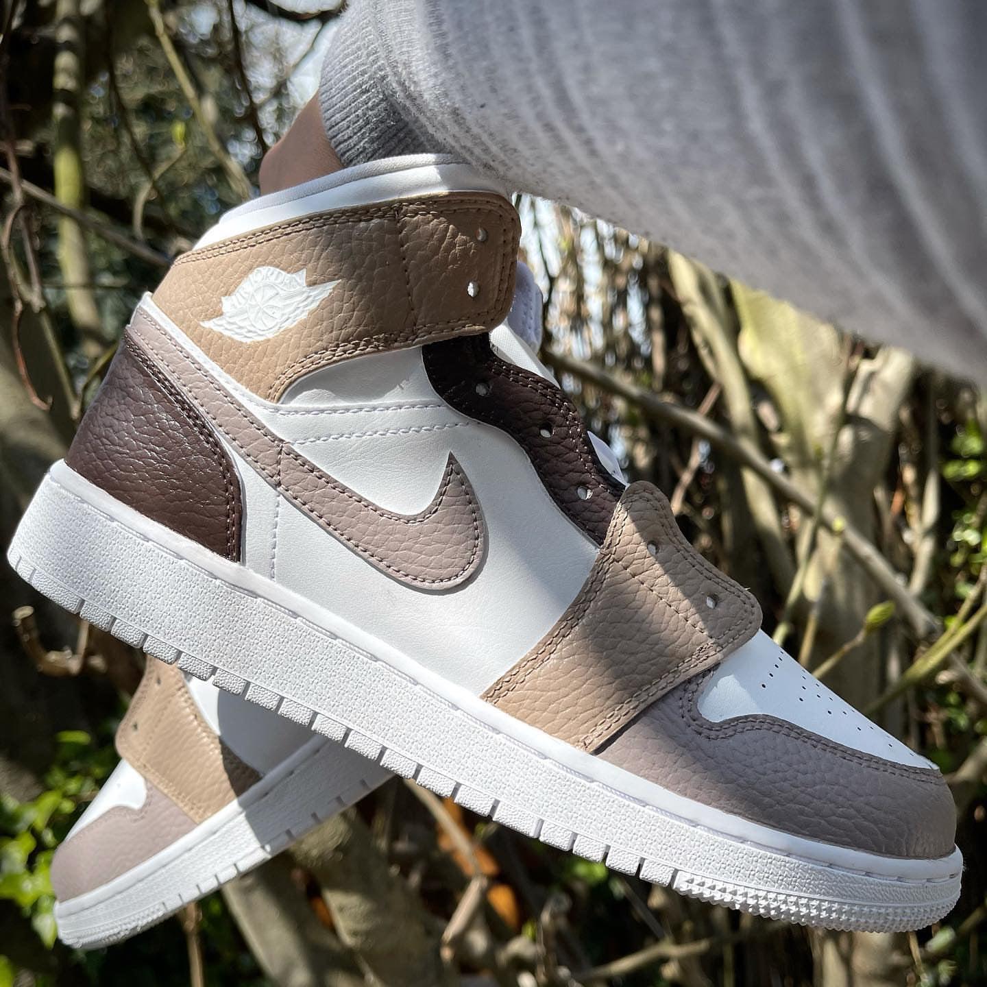 Custom Air Jordan 1 Beige Brwon