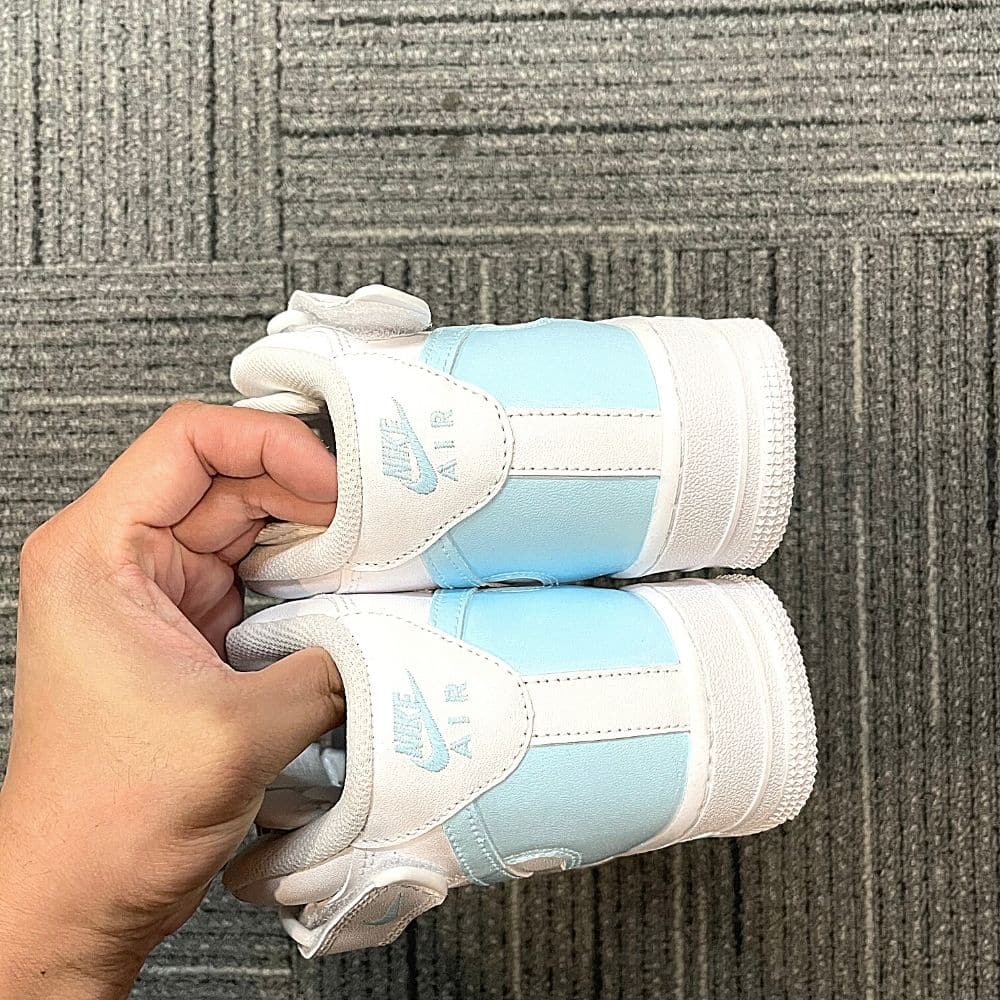 Custom Air Force 1 Mid Baby Blue
