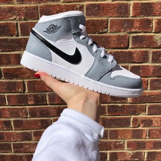LIGHT GREY AIR JORDAN 1 CUSTOM