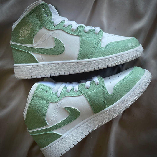 Custom Air Jordan 1 Green Design