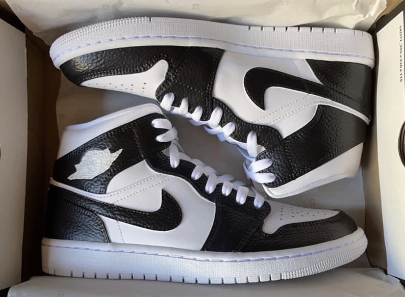 Custom B&W Nike Air Jordan 1