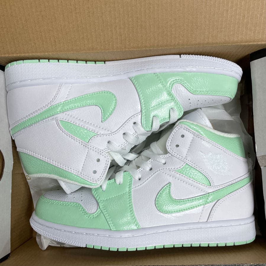 CUSTOM NIKE AIR JORDAN 1