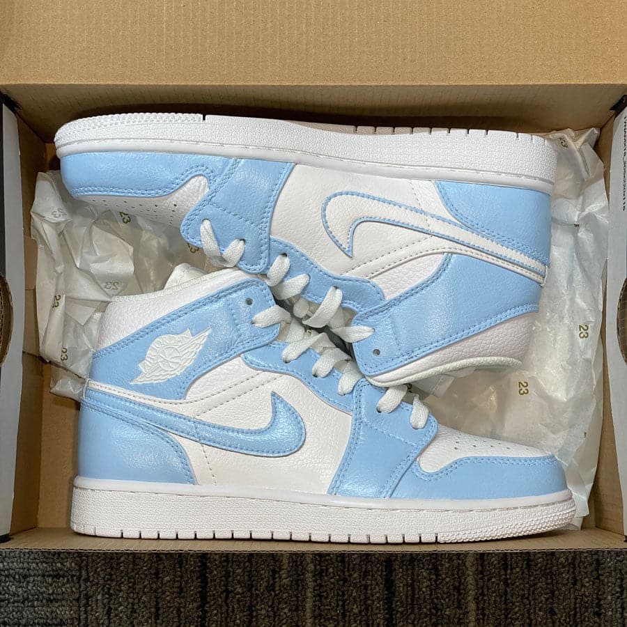 CUSTOM NIKE AIR JORDAN 1