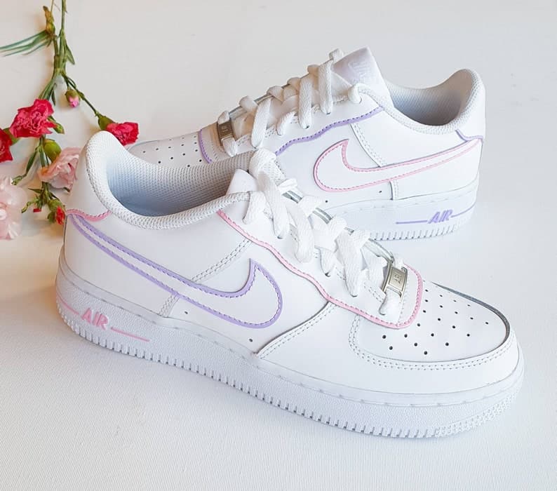 Lilac and pink: painted tick, mid-soles and details. Custom Nike Air Force 1