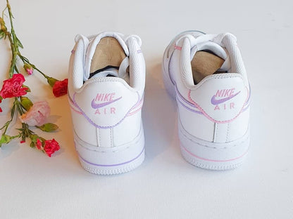 Lilac and pink: painted tick, mid-soles and details. Custom Nike Air Force 1