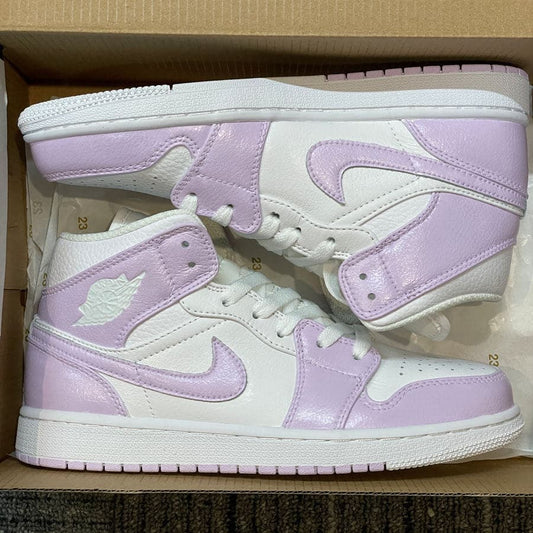 CUSTOM NIKE AIR JORDAN 1