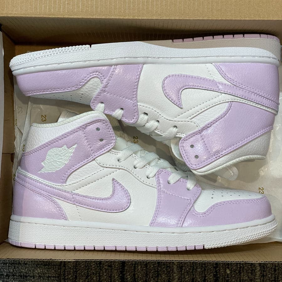 CUSTOM NIKE AIR JORDAN 1