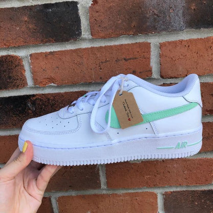Simple Swoosh