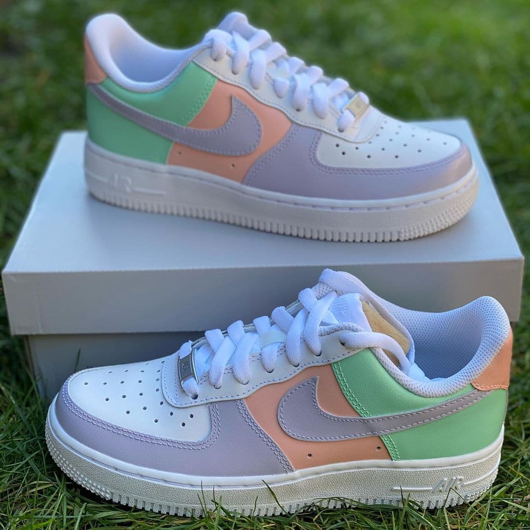 Custom Air Force 1’s four colors