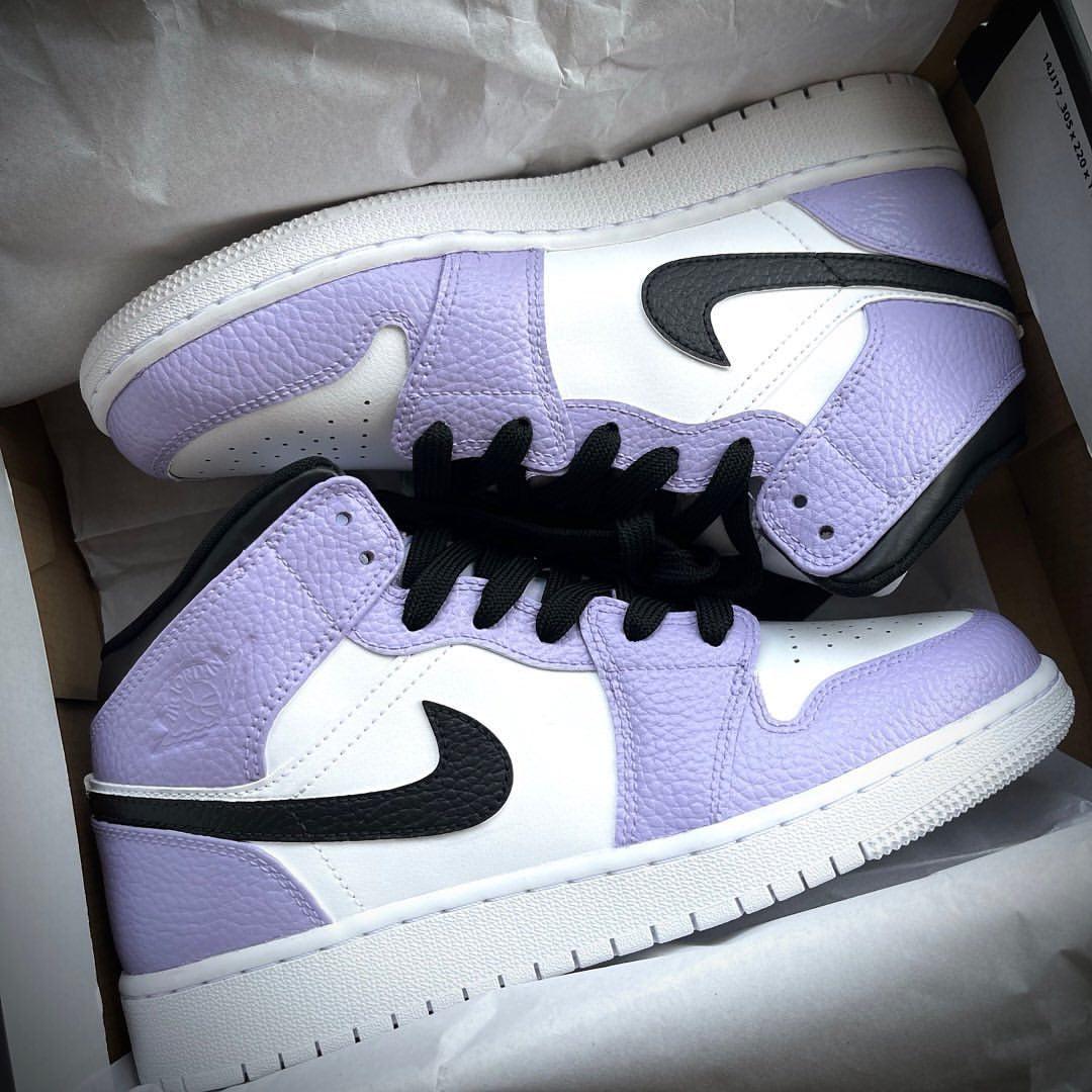 Custom Air Jordan 1 Purple Black
