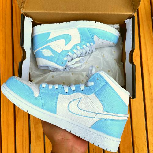 Custom Air Jordan 1 X Baby BlueCustom Air Jordan 1 X Baby Blue White Swoosh