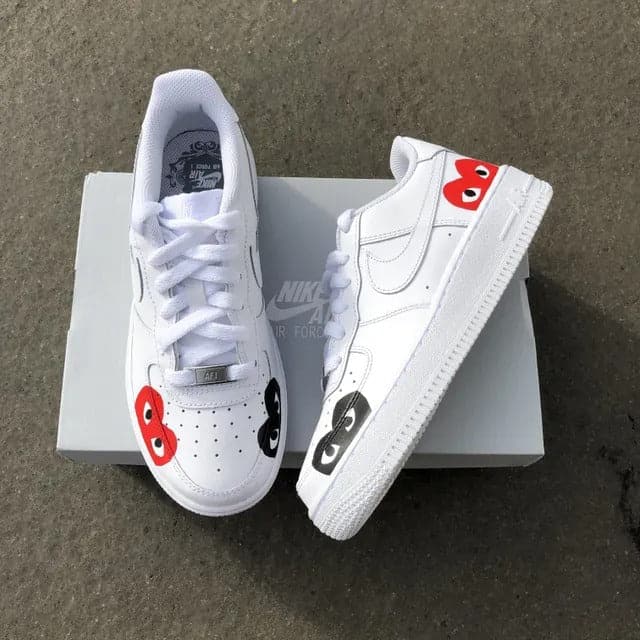 Custom Air Force 1 triple CDG