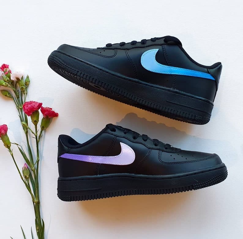Purple and blue ombré: painted tick, mid-soles and details.Custom Black Nike Air Force 1.
