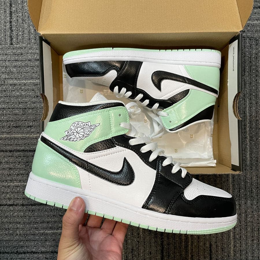 Custom Air Jordan 1