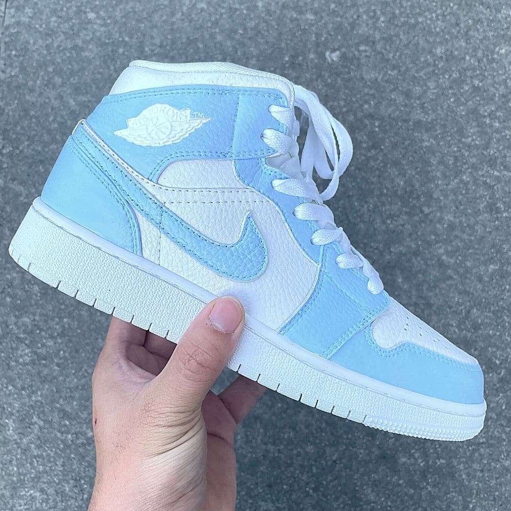 Custom Air Jordan 1 X Baby Blue